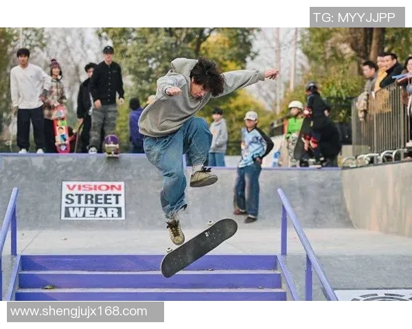 重庆攀岩队在滑板精英赛中的意识表现分析与点评